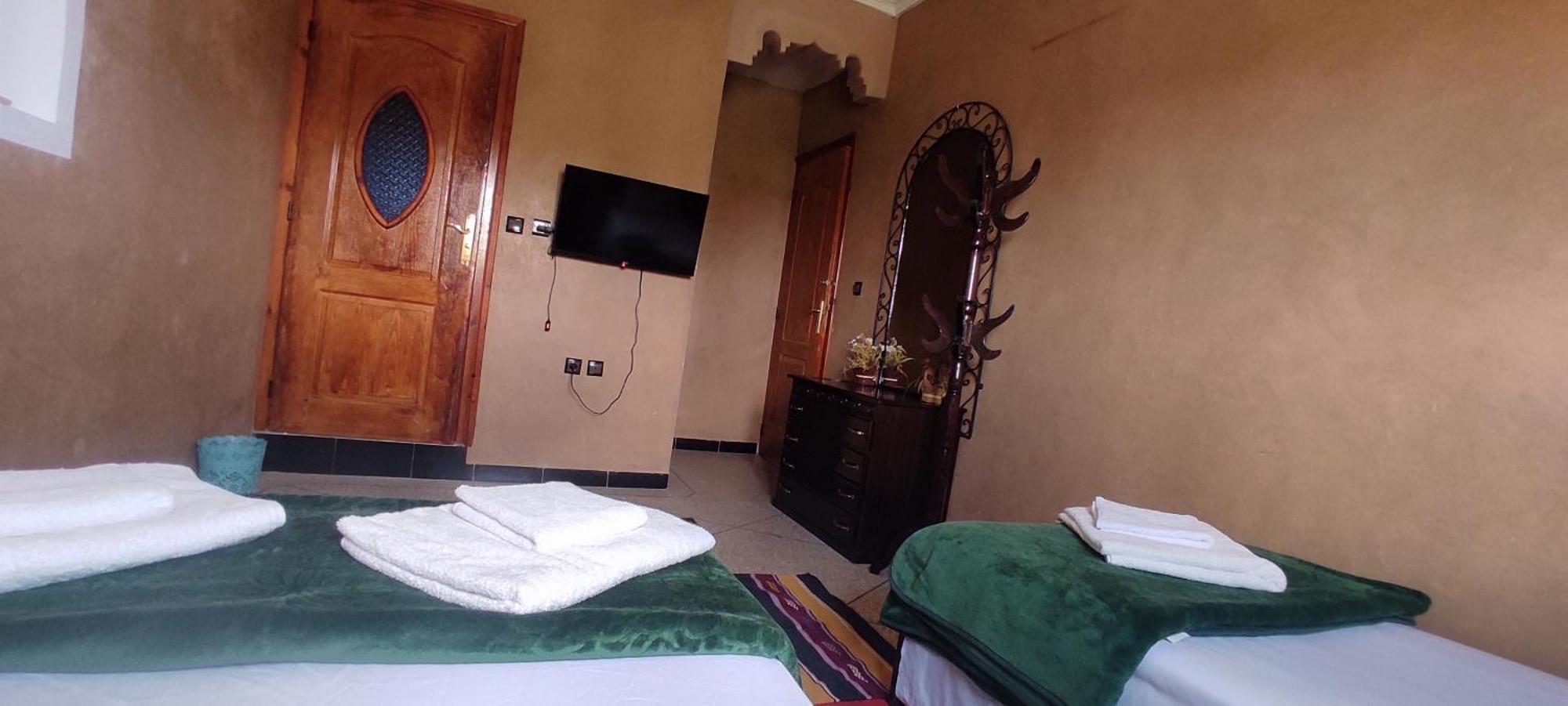 Maison D'Hotes Ghalil Tajda Екстер'єр фото